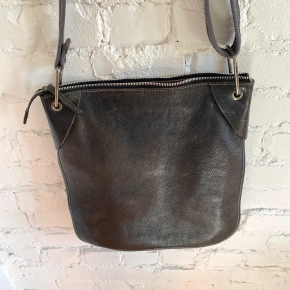 MCS leather messenger bag - Picture 5 of 9